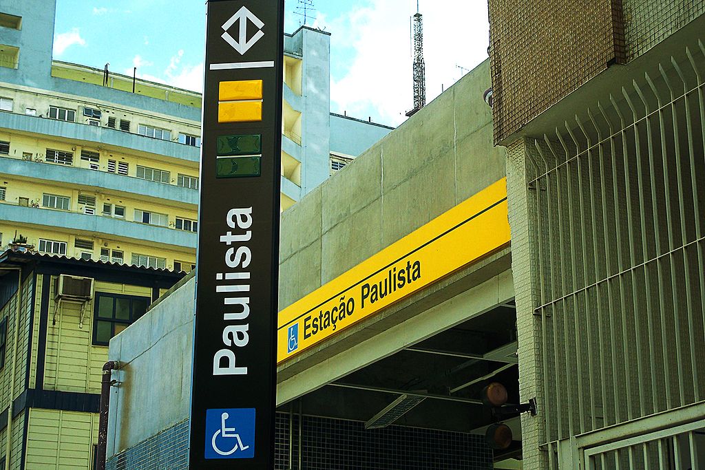 1024px-Estacao_Paulista