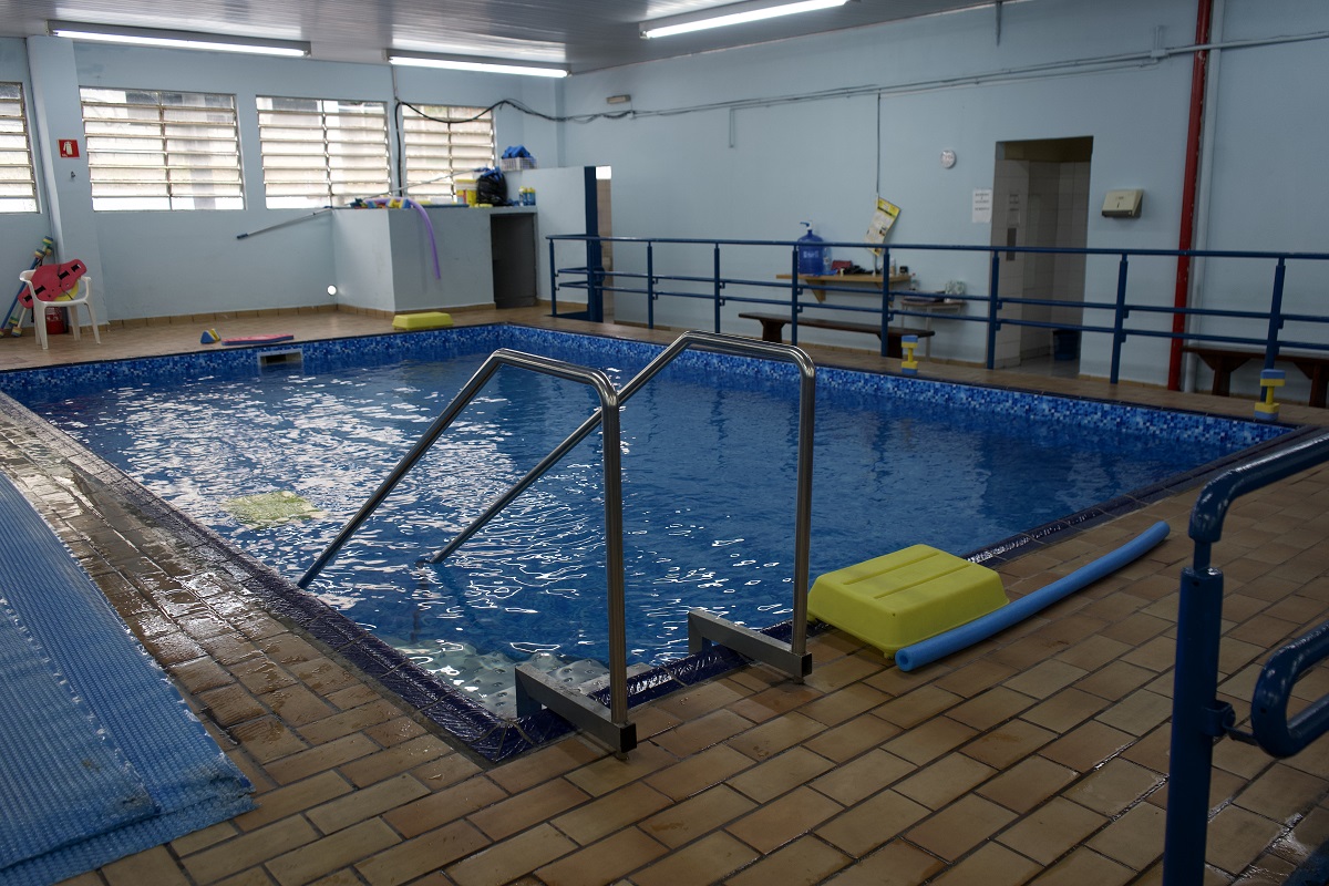 FOTO - Prefeitura de Taboão da Serra investe na reforma da piscina do SER (2)