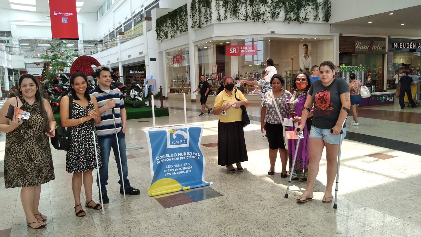 FOTO - Taboão da Serra realiza ação pelo Dia Internacional das Pessoas com Deficiência no Shopping Taboão (1)