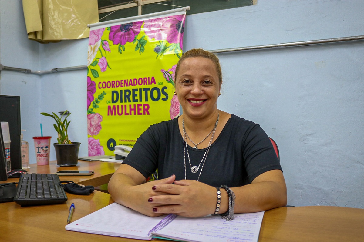 FOTO - Diretora da Coordenadoria da Mulher de Taboão da Serra será entrevistada no Programa Viver-