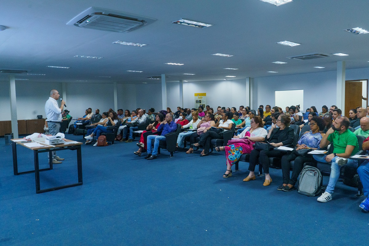 FOTO - Governo Municipal de Taboão da Serra realizou treinamentos para novos médicos e enfermeiros (1)