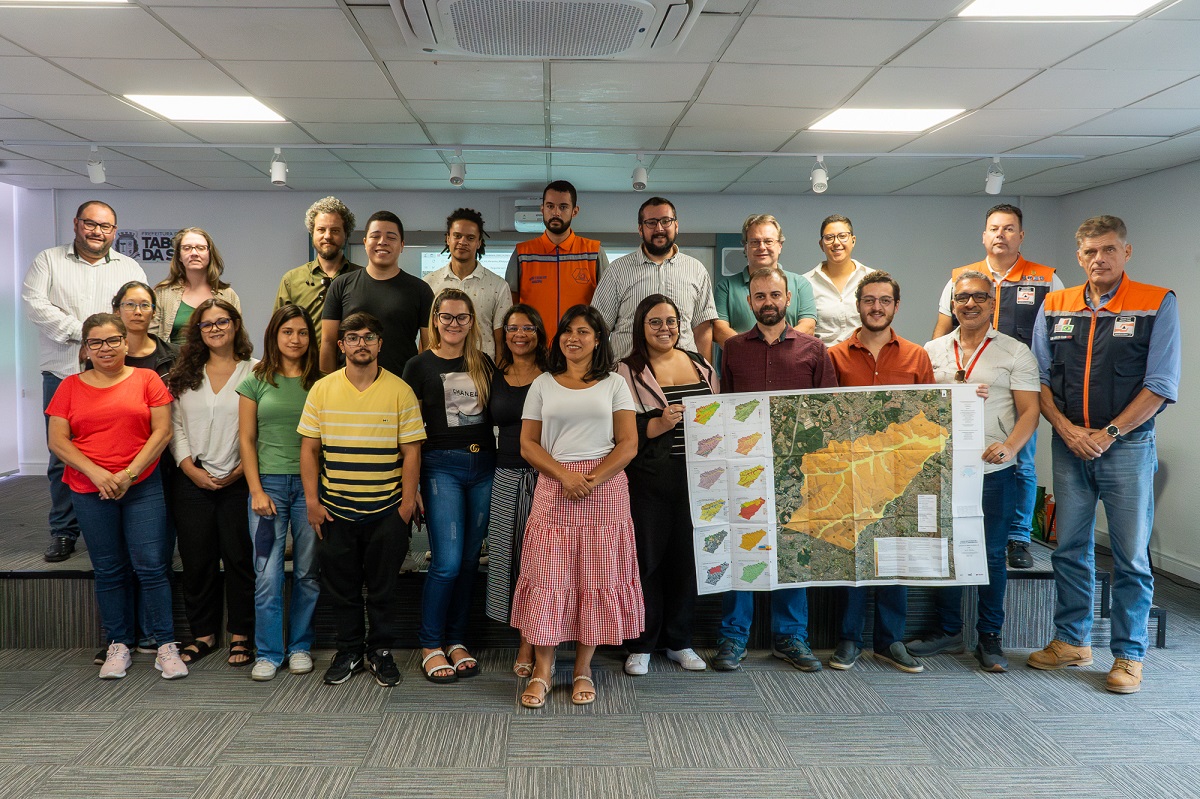 FOTO - Prefeitura de Taboão da Serra lança Carta Geotécnica de Aptidão à Urbanização
