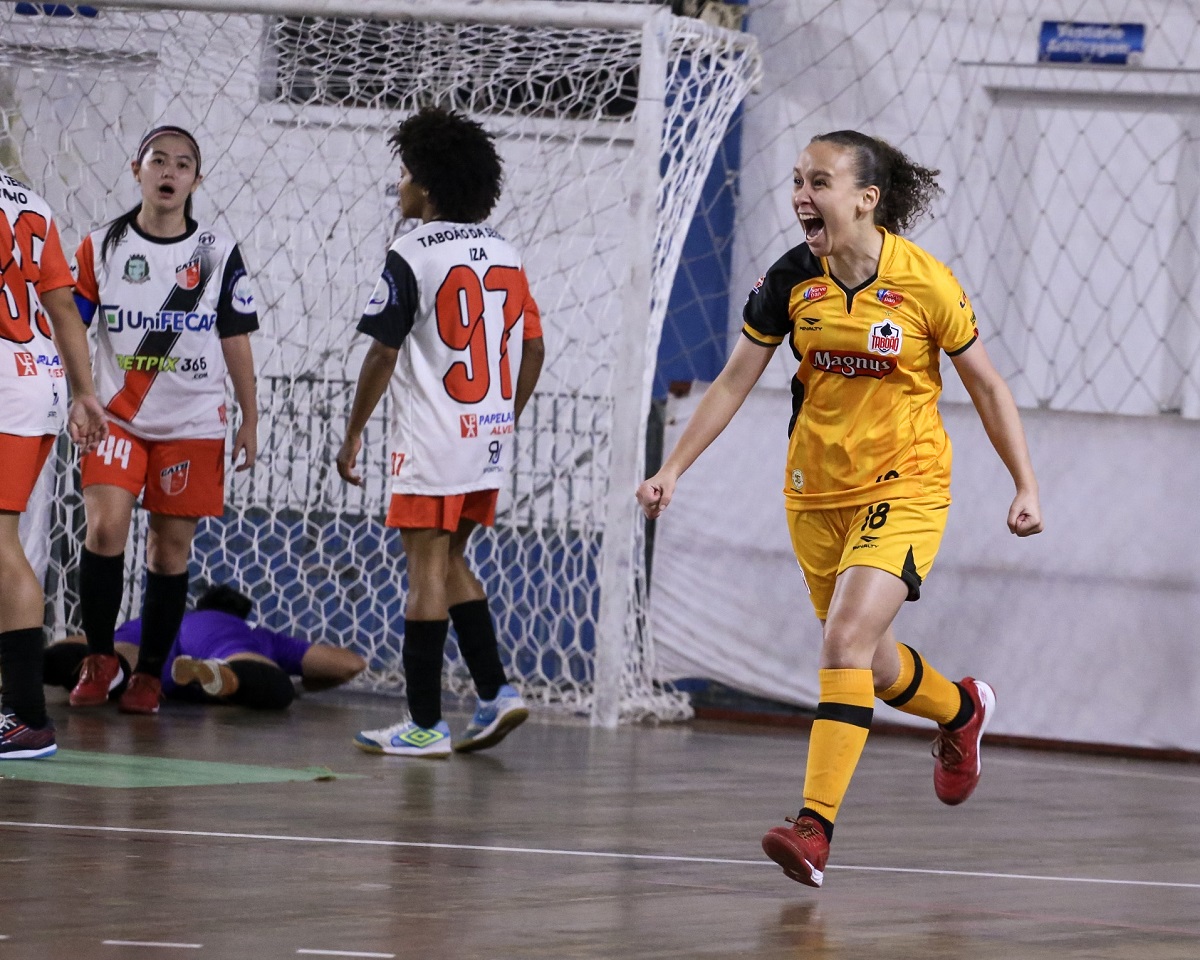 FOTO - EC Taboão Magnus vence o CATS em partida pelo Campeonato Feminino Paulista Sub-20 de Futsal (5)