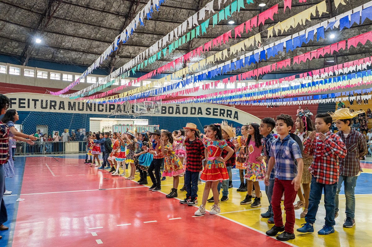 FOTO - Escolas municipais realizam festas juninas neste sábado, 86, em Taboão da Serra (1)