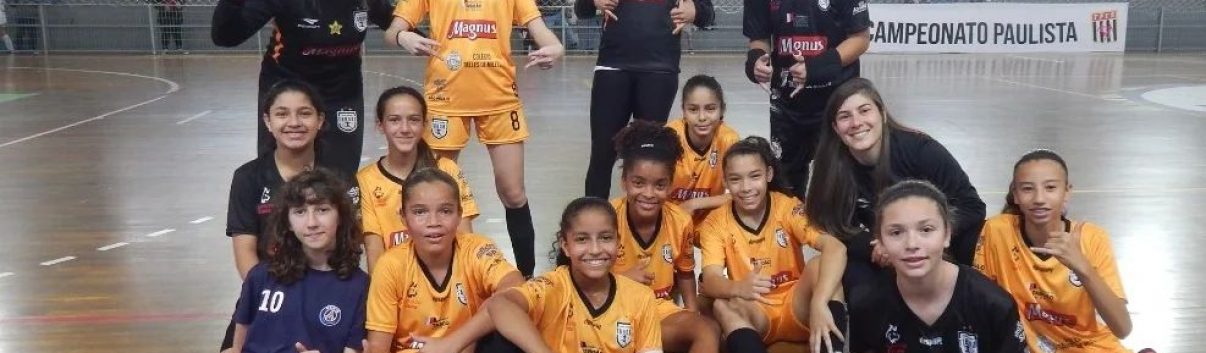 FOTO - Prefeitura de Taboão da Serra e Taboão Magnus fecham parceria para realizar projeto gratuito para meninas (1)