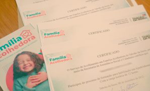 Prefeito Aprígio entrega certificados do programa Família Acolhedora_foto 02